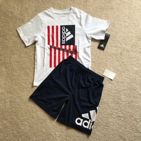ADIDAS BOYS SIZE 4 AMERICANA FLAG TEE & SHORT SET - Picture 3 of 3